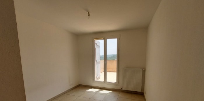 Image 18 sur 21 - Maison/villa  ·  Vente · Roquebrune Sur Argens (83520) · 4 pièces · 84m²