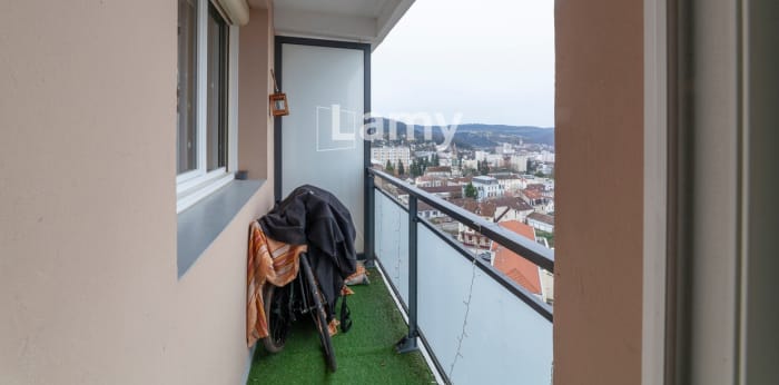 Image 6 sur 11 - Appartement  ·  Vente · Besancon (25000) · 4 pièces · 66m²