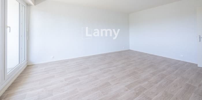 Image 12 sur 14 - Appartement  ·  Vente · Lormont (33310) · 3 pièces · 66m²