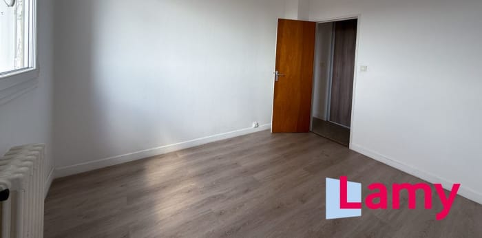 Image 10 sur 12 - Appartement  ·  Vente · Toulouse (31300) · 4 pièces · 81m²