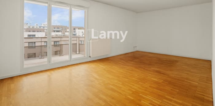 Image 2 sur 10 - Appartement  ·  Vente · Villeurbanne (69100) · 3 pièces · 65m²