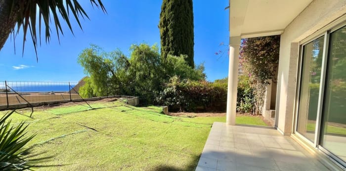 Image 1 sur 11 - Maison/villa  ·  Vente · Nice (06200) · 4 pièces · 90m²