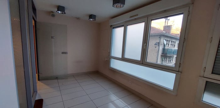 Image 5 sur 16 - Appartement  ·  Vente · Sisteron (04200) · 5 pièces · 114m²