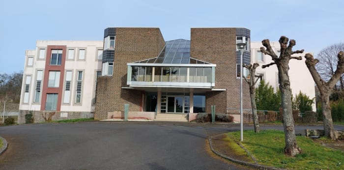 Image 3 sur 12 - Appartement  ·  Vente · Montargis (45200) · 4 pièces · 90m²