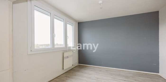 Image 2 sur 9 - Appartement  ·  Vente · St Jacques De La Lande (35136) · 3 pièces · 68m²