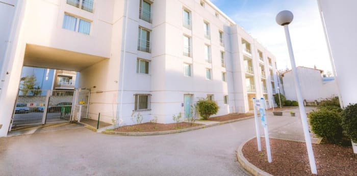 Image 1 sur 5 - Appartement  ·  Vente · Avignon (84000) · 1 pièce · 17m²