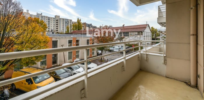 Image 2 sur 10 - Appartement  ·  Vente · Le Kremlin Bicetre (94270) · 1 pièce · 33m²