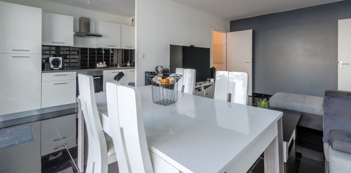 Image 4 sur 9 - Appartement  ·  Vente · La Roche Sur Yon (85000) · 3 pièces · 63m²
