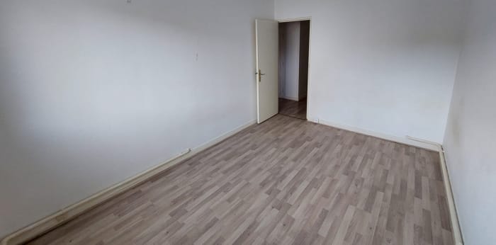 Image 5 sur 6 - Appartement  ·  Vente · Bois D Arcy (78390) · 3 pièces · 69m²