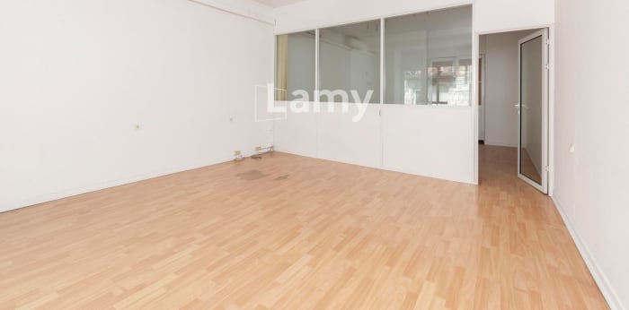 Image 4 sur 8 - Bureaux  ·  Vente · Dax (40100) · 2 pièces · 40m²