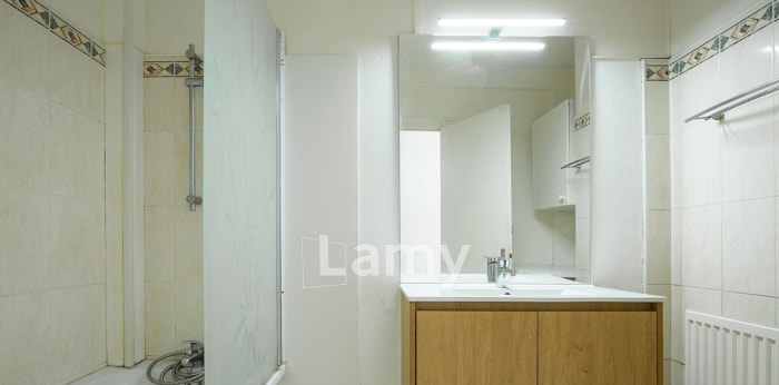 Image 6 sur 9 - Appartement  ·  Vente · Angers (49000) · 4 pièces · 68m²