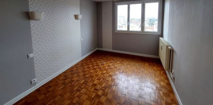 Image 6 sur 10 - Appartement  ·  Vente · Chalon Sur Saone (71100) · 3 pièces · 69m²