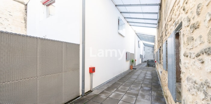 Image 18 sur 20 - Appartement  ·  Vente · Bordeaux (33300) · 4 pièces · 80m²