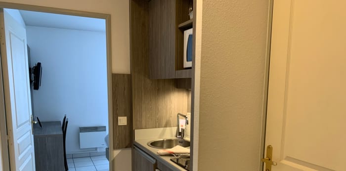 Image 2 sur 4 - Appartement  ·  Vente · Clermont Ferrand (63100) · 1 pièce · 18m²