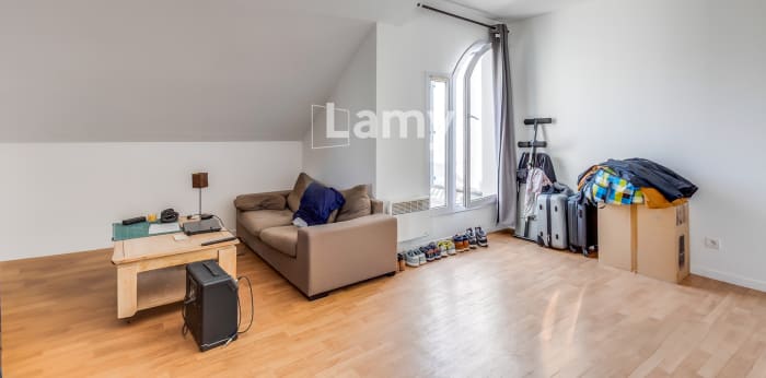 Image 2 sur 3 - Appartement  ·  Vente · Lille (59800) · 2 pièces · 39m²