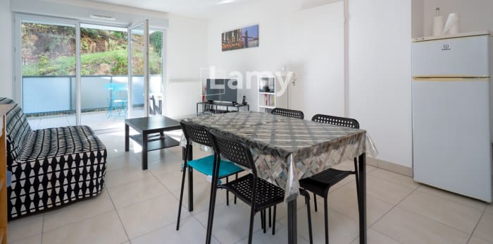 Image 5 sur 8 - Appartement  ·  Vente · Sete (34200) · 2 pièces · 45m²