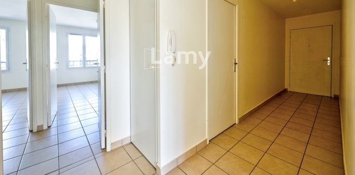 Image 9 sur 14 - Appartement  ·  Vente · Poissy (78300) · 3 pièces · 64m²