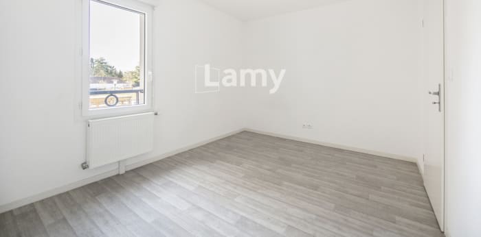 Image 10 sur 11 - Appartement  ·  Vente · St Pryve St Mesmin (45750) · 3 pièces · 62m²