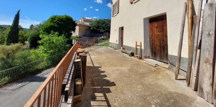 Image 2 sur 15 - Maison/villa  ·  Vente · Theze (04200) · 3 pièces · 56m²