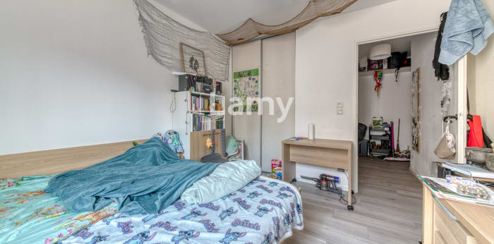 Image 8 sur 10 - Appartement  ·  Vente · Lyon (69007) · 1 pièce · 17m²