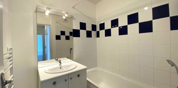 Image 9 sur 11 - Appartement  ·  Vente · Libourne (33500) · 3 pièces · 60m²