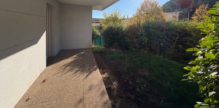 Image 1 sur 15 - Appartement  ·  Vente · Sisteron (04200) · 3 pièces · 64m²