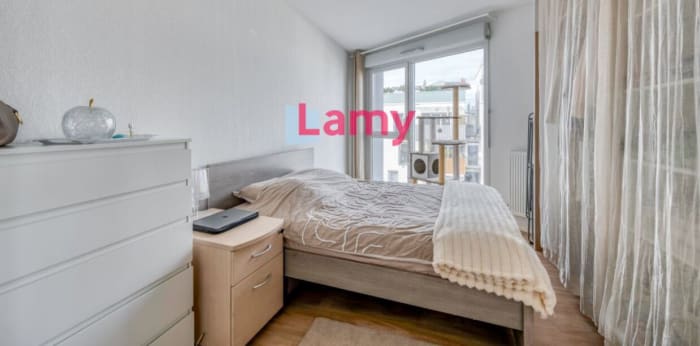 Image 4 sur 14 - Appartement  ·  Vente · Cenon (33150) · 2 pièces · 37m²