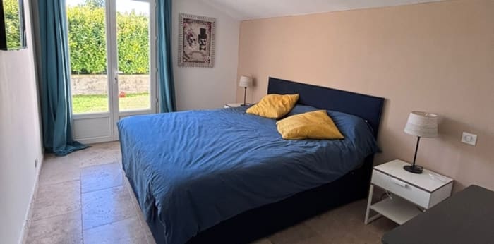 Image 9 sur 25 - Maison/villa  ·  Vente · Molleges (13940) · 162m²