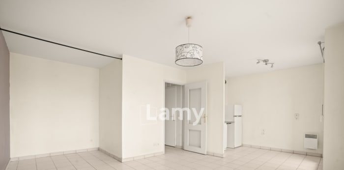 Image 3 sur 8 - Appartement  ·  Vente · Lyon (69008) · 1 pièce · 32m²