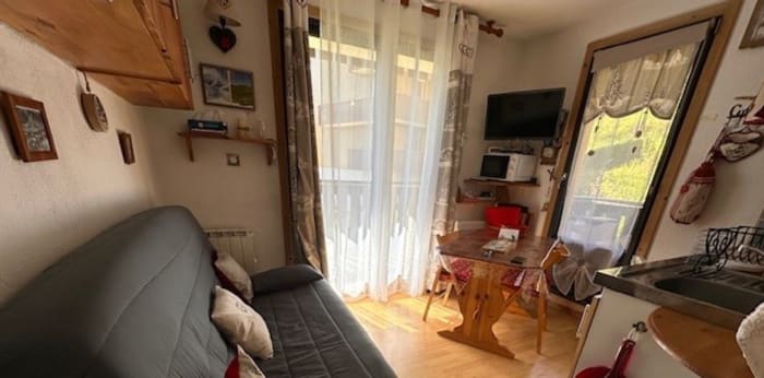 Image 1 sur 6 - Appartement  ·  Vente · Allos (04260) · 1 pièce · 19m²