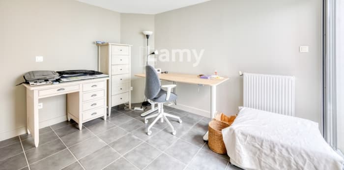 Image 16 sur 20 - Appartement  ·  Vente · Bordeaux (33300) · 4 pièces · 80m²