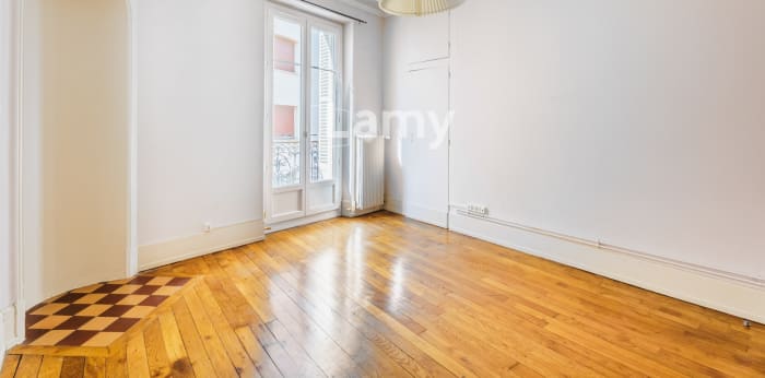 Image 8 sur 9 - Appartement  ·  Vente · Dijon (21000) · 2 pièces · 53m²
