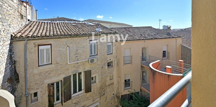 Image 6 sur 8 - Appartement  ·  Vente · Nimes (30000) · 1 pièce · 21m²