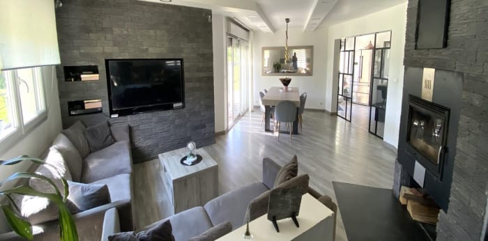 Image 4 sur 6 - Maison/villa  ·  Vente · Serrieres En Chautagne (73310) · 5 pièces · 157m²