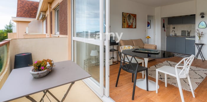 Image 6 sur 8 - Appartement  ·  Vente · Villers Sur Mer (14640) · 2 pièces · 32m²