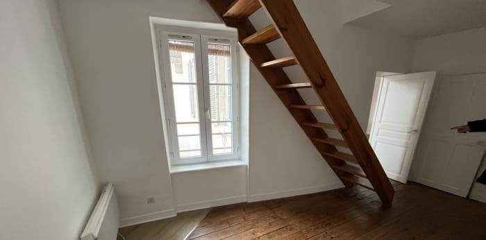 Image 6 sur 6 - Appartement  ·  Vente · Issoire (63500) · 4 pièces · 90m²