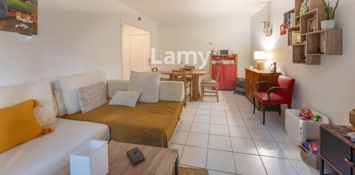 Image 4 sur 12 - Appartement  ·  Vente · Frejus (83600) · 3 pièces · 63m²