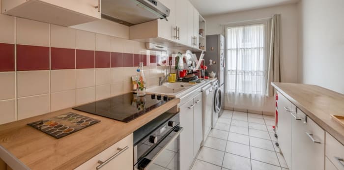 Image 3 sur 15 - Appartement  ·  Vente · Bordeaux (33300) · 4 pièces · 93m²