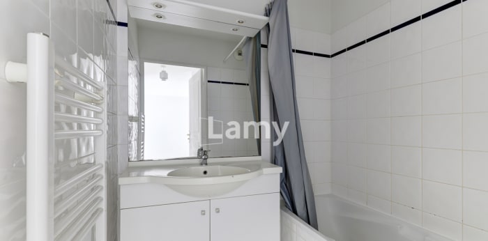 Image 8 sur 8 - Appartement  ·  Vente · Clermont Ferrand (63100) · 2 pièces · 39m²