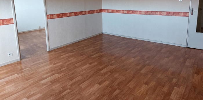 Image 3 sur 5 - Appartement  ·  Vente · Chalon Sur Saone (71100) · 2 pièces · 53m²