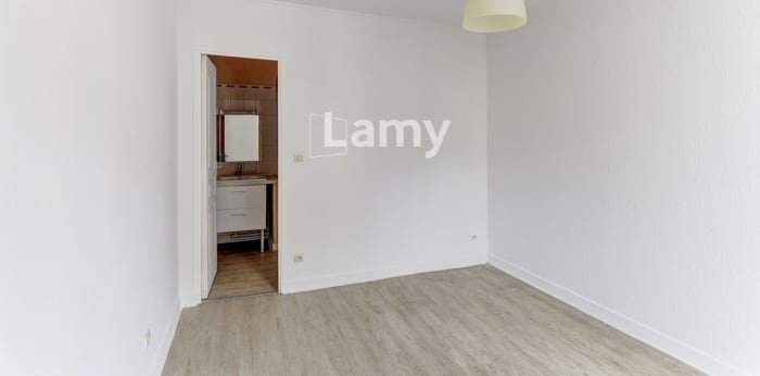 Image 6 sur 7 - Appartement  ·  Vente · Clermont Ferrand (63000) · 2 pièces · 30m²