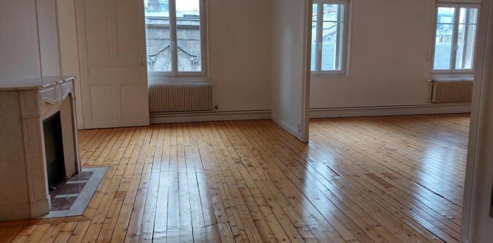 Image 4 sur 11 - Appartement  ·  Vente · Reims (51100) · 5 pièces · 160m²