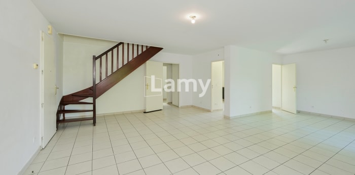 Image 3 sur 13 - Maison/villa  ·  Vente · Boissise La Bertrand (77350) · 5 pièces · 124m²