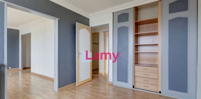 Image 2 sur 9 - Appartement  ·  Vente · Reims (51100) · 3 pièces · 64m²