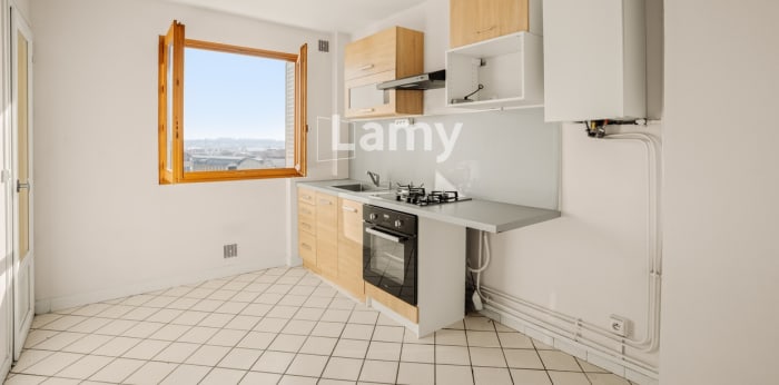 Image 5 sur 11 - Appartement  ·  Vente · Oullins Pierre Benite (69600) · 4 pièces · 83m²