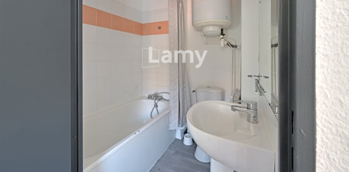 Image 4 sur 7 - Appartement  ·  Vente · Nimes (30000) · 1 pièce · 17m²