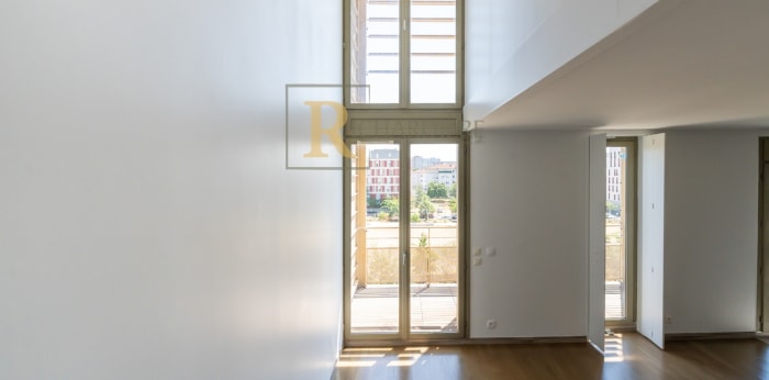 Image 2 sur 22 - Appartement  ·  Vente · Nanterre (92000) · 3 pièces · 70m²