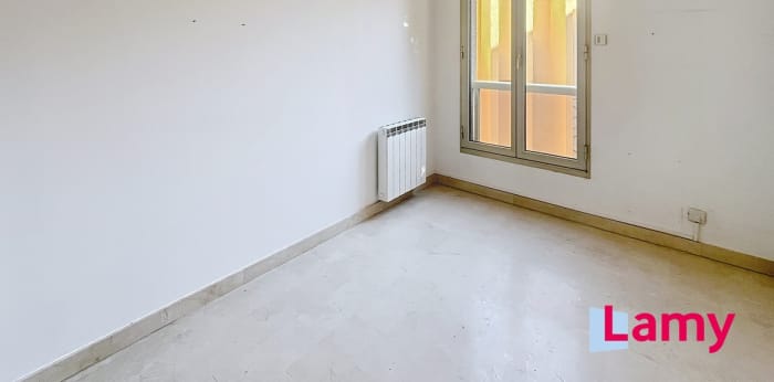 Image 8 sur 11 - Appartement  ·  Vente · Aix En Provence (13100) · 4 pièces · 75m²