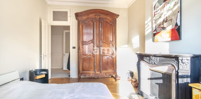 Image 6 sur 13 - Appartement  ·  Vente · Grenoble (38000) · 5 pièces · 147m²