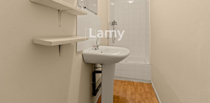 Image 7 sur 9 - Appartement  ·  Vente · Lyon (69005) · 2 pièces · 51m²